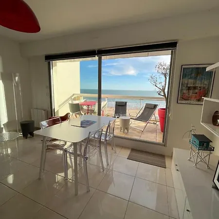 Appartement Malibu Face à La ! *